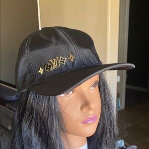 Louis Vuitton baseball cap